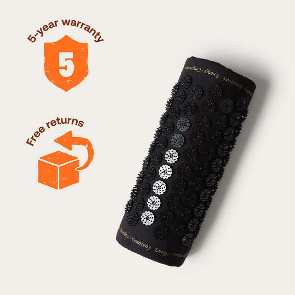 SHAKTI ブラック シャクティマット ピロー オリジナル Shakti Acupressure Pillow - Black - Shakti Japan