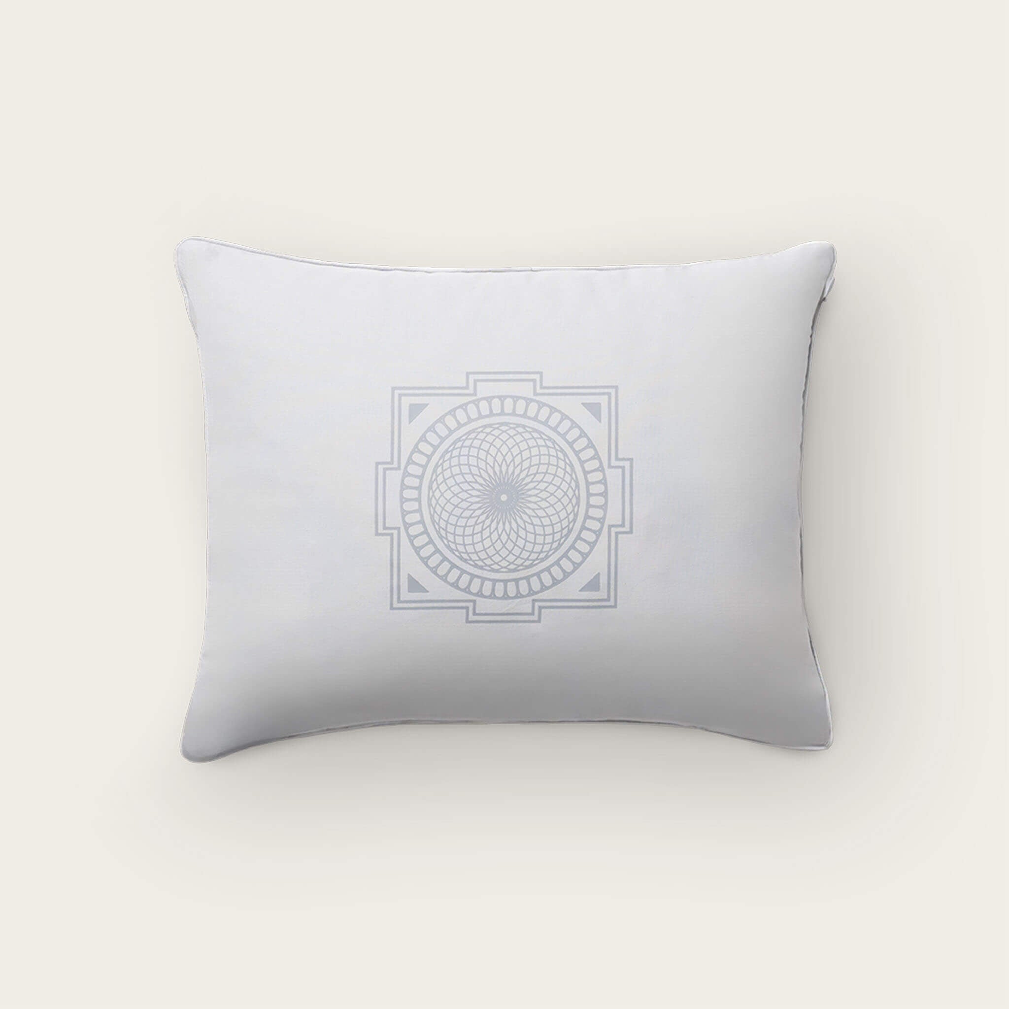 Premium_pillow_l1-moonstone_2.jpg