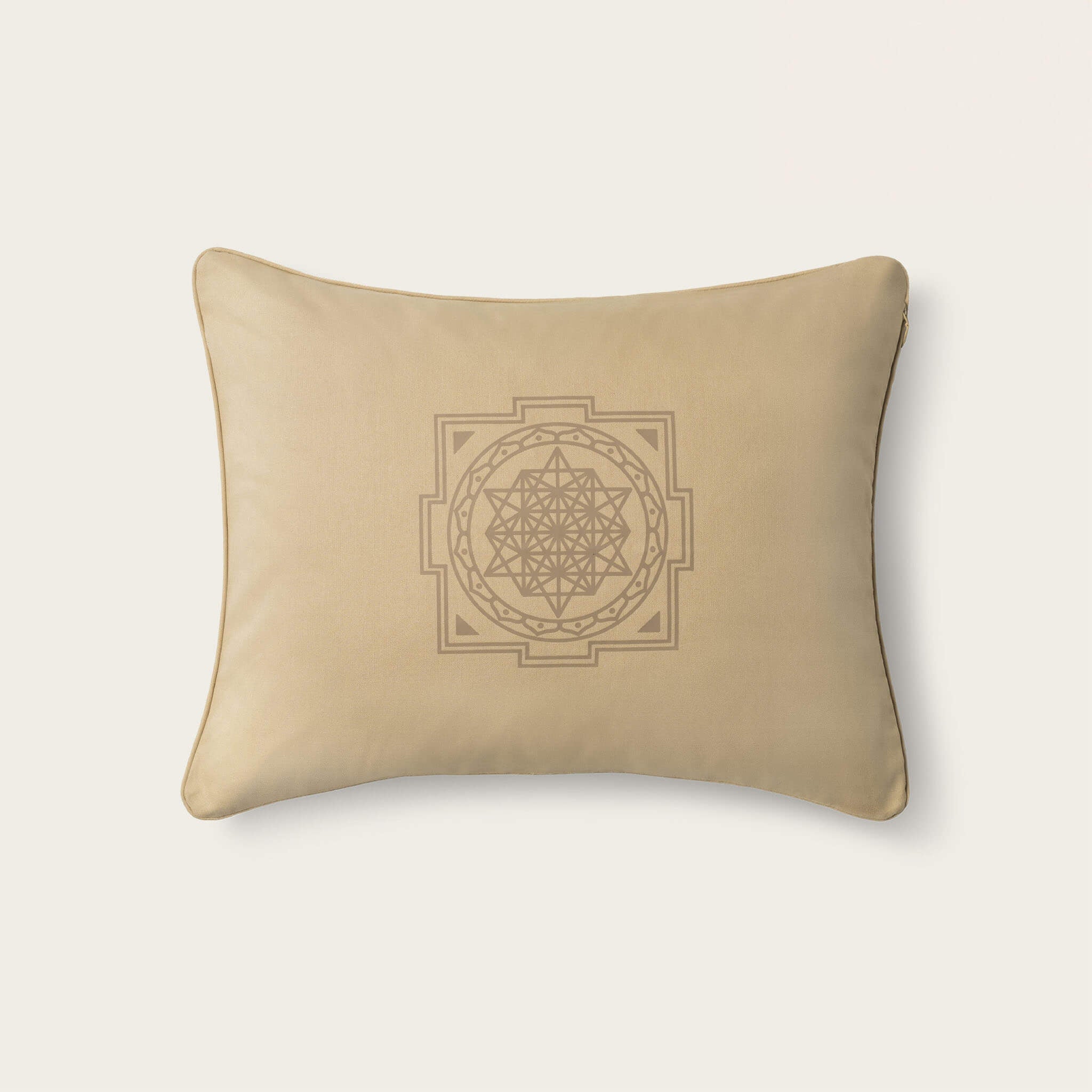 Premium_pillow_l1-sandalwoode_2_c01c15a5-869d-4aad-9e00-a71bebe2ca3f.jpg